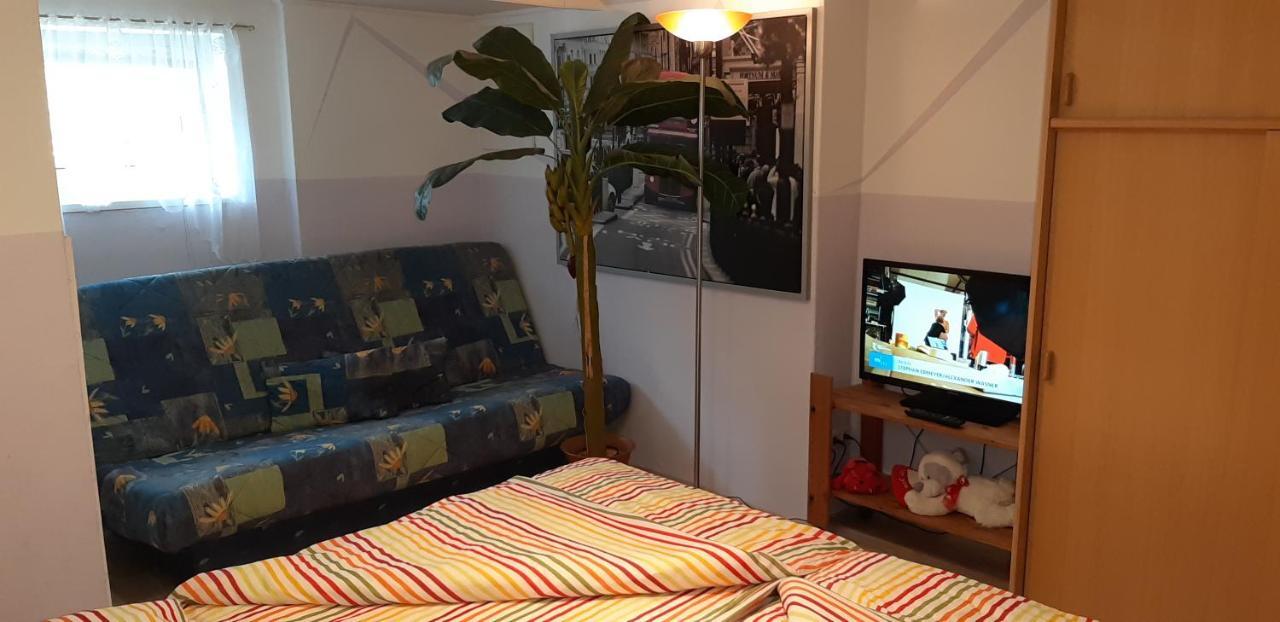 Ferienwohnung Spandau Berlín Exterior foto